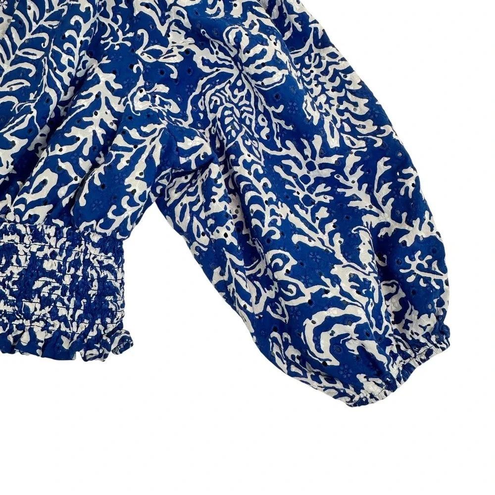 Zara Blue White Floral Eyelet Smocked Cropped Blouse Puff Sleeve V-Neck‎ Top M